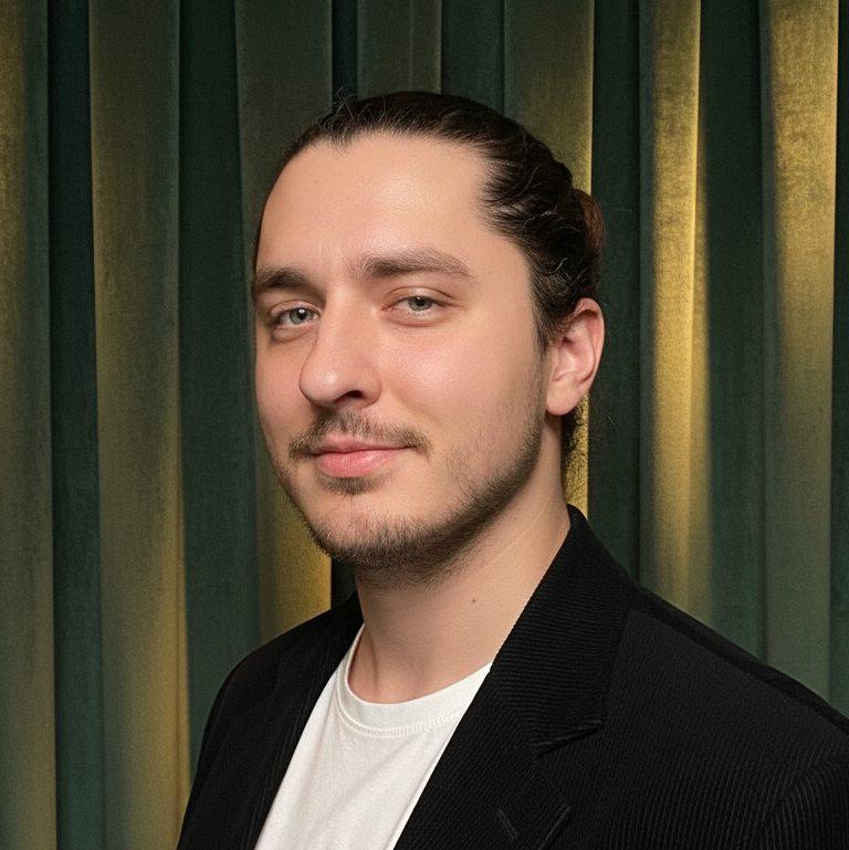 Директор по маркетингу / Коммерческий директор (CMO, CCO)