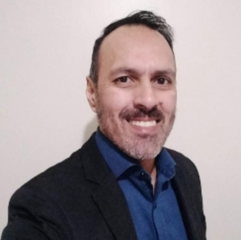 Менеджер по продажам