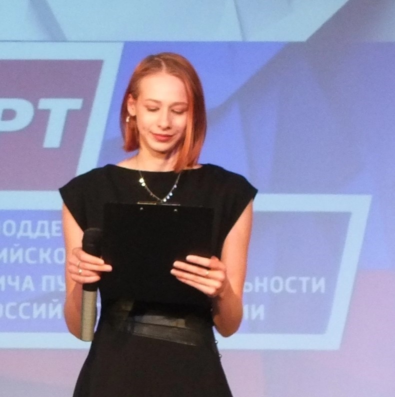 Режиссер-постановщик