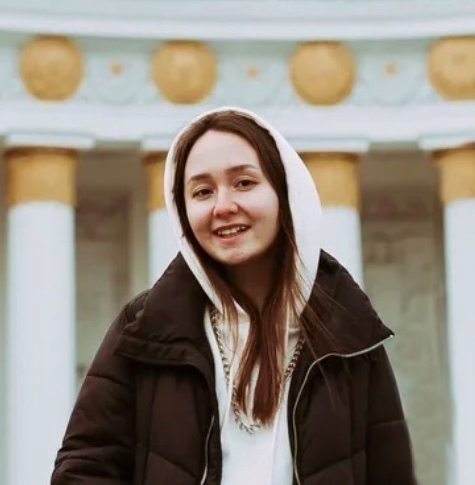 Видеомонтажёр