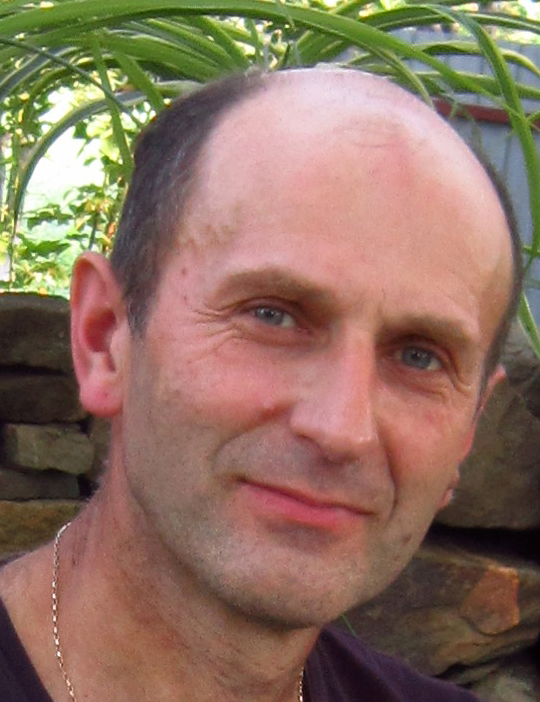 Художник, дизайнер, ретушер